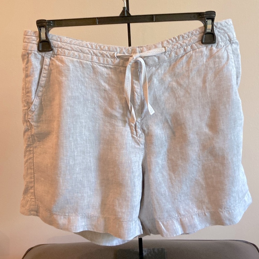 Women's Light Gray Linen Shorts